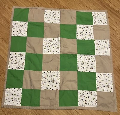 Colcha de bebê pequena feita à mão zebras verde bronzeado animais de zoológico berçário unissex limpa - Imagem 1 de 4