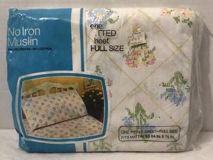 Vintage JC Penney Full Size Floral Flat Sheet Cotton Blend New Old Stock - Picture 1 of 6