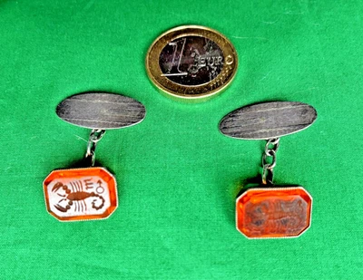 VINTAGE GEMELLI ART DECO SILVER E AMBRA;SCORPIONE ZODIACO; INGHILTERRA ANNI' 50 - Immagine 1 di 4