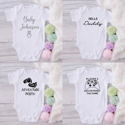 STINKY BABY Schwangerschaftsansage Babygrow Neuheit Babyweste wachsen Überraschung Geschenk Neugeborenes