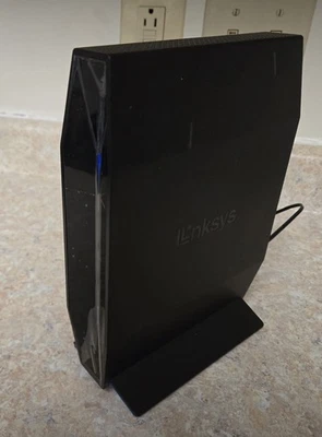 Router Linksys Arena 6 E7350 Doble Banda Wi-Fi 6 MESH 20+ Dispositivos 1500 Pies Cuadrados Foto 1 de 4