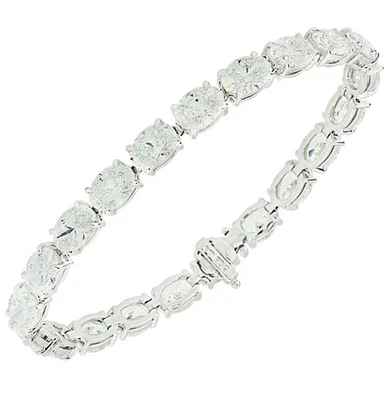 Brazalete de tenis Vivid Diamonds 21,20 quilates corte ovalado este-oeste en platino Foto 1 de 3