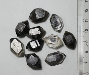 23.8g  10pcs Tibetan BLACK Phantom QUARTZ Crystal  Terminating Specimen - Picture 1 of 9