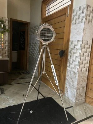 Foco náutico cromado lámpara de pie trípode Royal Marine Foto 1 de 4