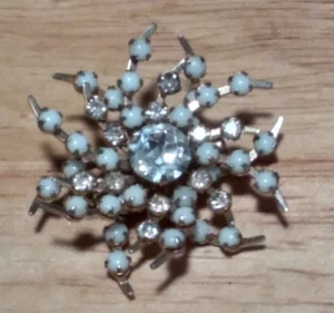 Vintage Unmarked Milk Glass & Rhinestone Snowflake Brooch Individually Pronged - Picture 1 of 3