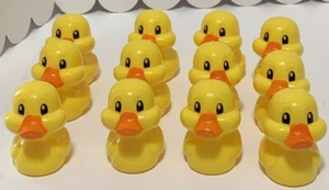 Hasbro Lucky Ducks Twelve Ducks piezas de repuesto para el juego - Imagen 1 de 3