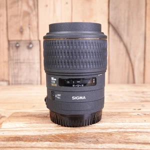 Sigma EX 105mm F2.8 Macro Canon Ef Mount Camera Lens - Fungus - Picture 1 of 6