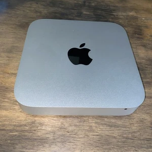 Apple Mac Mini Desktop A1347 Intel Core i5 50-60Hz 1.5A 2010 - Picture 1 of 7
