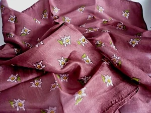 100% Seidentuch 50 x 50 Edelweiß rotbraun Seidenschal Hals Bandana NickiTuch NEU - Bild 1 von 1