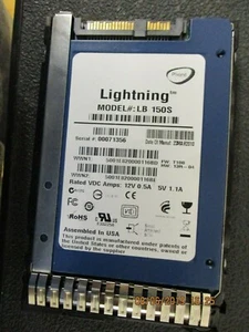 Unidad flash empresarial PLIANT - LB150S - 2,5 pulgadas 149 GB SAS SSD - Imagen 1 de 3