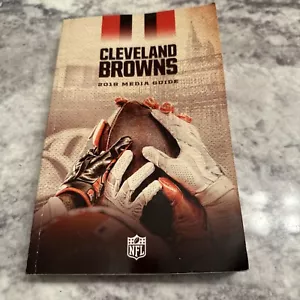 2018 CLEVELAND BROWNS MEDIA GUIDE BAKER MAYFIELD R NICK CHUBB MYLES GARRETT - Picture 1 of 6