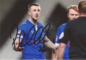 OLDHAM: FOTO DE ACCIÓN FIRMADA POR PETER CLARKE 6x4 + certificado de autenticidad - Imagen 1 de 1