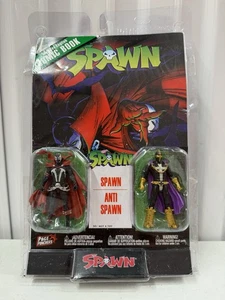 SPAWN & ANTI-SPAWN 3" 2-PACK PAGE PUNCHERS WITH COMIC BOOK #1 MCFARLANE NEW - Picture 1 of 4