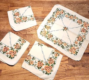 Set of 4 Vintage Linen Fabric Dinner Napkins White Peach Floral Rose - Cotton - Picture 1 of 8