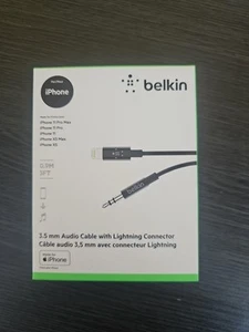 NIB/Sealed Belkin 3.5 mm Aux Audio Cable with Connector 3 Ft Black - Zdjęcie 1 z 7