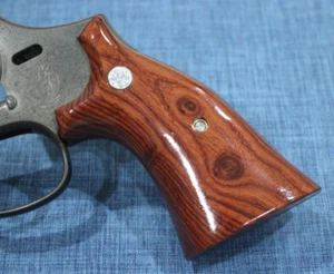 AGARRES OBJETIVO PARA S&W K, MARCO L CULATA CUADRADA MOD 686, 66 MADERA DE ROSA BONITO REGALO # 12 - Imagen 1 de 19