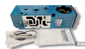 Mac Base Magnetventil Verteiler 82A-0A-BKB-00-0DA Licht am Gehäuse Stecker 1/4 Zoll - Bild 1 von 6