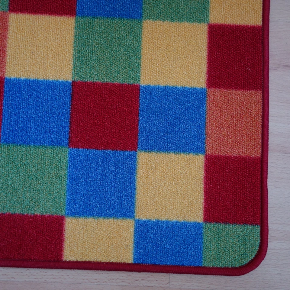 Teppich Fußmatte Vorlage PATCHWORK Karos Schlingenware umkettelt B Ware - Bild 1 von 1