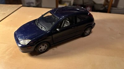 Ford Focus zx 3 motormax 1:18 coche escala diecast - Imagen 1 de 4