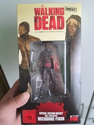 Walking Dead Staffel 3 Special Blueray Boxset Mit Michonne Figur - Bild 1 von 2