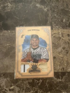 Ivan Rodriguez 2004 Donruss Diamond Kings Crowning Moment 33/50 Rare Relic Card - Bild 1 von 3