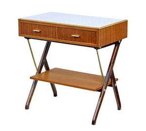 MID 20TH CENTURY SCANDINAVIAN MODERN TEAK SIDE TABLE - Picture 1 of 6