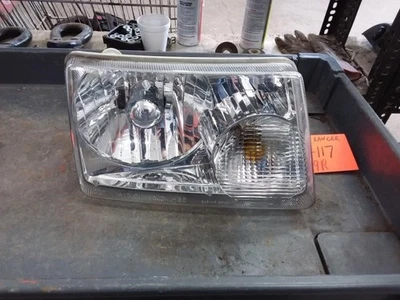 Farol direito do passageiro compatível com 01-11 RANGER 795849 - Imagem 1 de 4