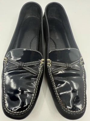 Planos Wendy Karen Scott Soft Step para mujer talla 8,5 azul marino con lazo en caja Foto 1 de 4