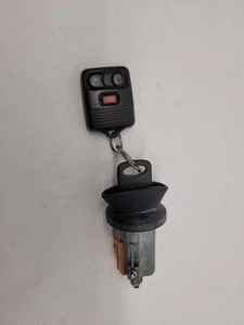 2004 05 06 2007 MAZDA B2300 Ignition Switch w Key - Picture 1 of 12