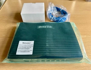DrayTek Vigor V2927 Ethernet - Dual WAN Router - Picture 1 of 3