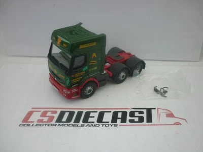 Corgi Modern Truck 1:50th Scale Heavy Haulage Renault Premium Armstrong Unit - Image 1 of 3