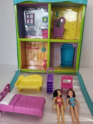 Polly Pocket Trendy Townhouse Zippered Dollhouse  Playset Take Along - Image 1 of 4