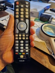 RCA RCRN04GR - 4-Device Universal Remote Control - LED Backlighting Clean Tested - Picture 1 of 2