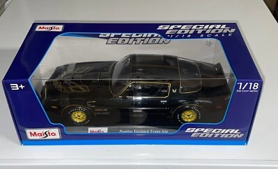 Maisto Pontiac Firebird Trans Am Black & Gold trim Smokey and The Bandit 1:18 - Image 1 of 4