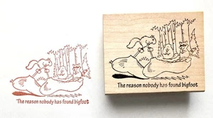 Lindo sello de goma marca 'LA RAZÓN POR LA QUE NADIE HA ENCONTRADO BIGFOOT' Hedghog© - Imagen 1 de 2