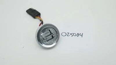 Interruptor de ventana trasera Ford Thunderbird 1964-1966 OEM, buen uso. Foto 1 de 4