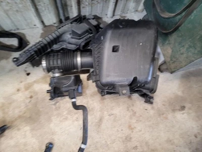 Filtro de aire compatible con 14-23 Infiniti QX80 1979167 Foto 1 de 4