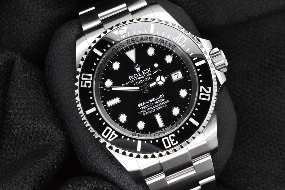 Reloj Rolex Sea-Dweller Deepsea 44 mm acero inoxidable esfera negra 136660 Foto 1 de 4