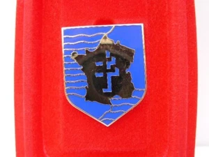 INSIGNE : 2 ème DIVISION BLINDEE Réédition Atlas - Picture 1 of 1