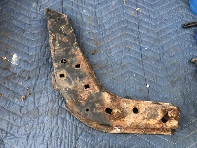 Pontiac Firebird 1967 1968 mano derecha derecha parachoques delantero soporte nariz 67 68 Foto 1 de 3