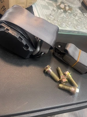 Cinturones de seguridad ajuste universal Foto 1 de 3