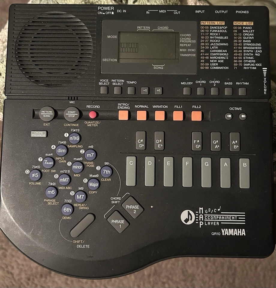 Módulo de sonido sampler secuenciador Yamaha QR10 Foto 1 de 1