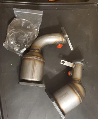 Front Left & Right Catalytic Converter Set Replacement for Nissan Altima Murano  - Image 1 of 3