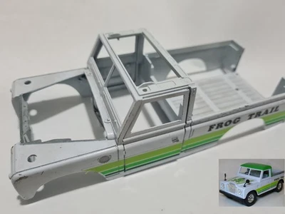  Scocca Con Portiere Land Rover Burago 1/24  burago Defender 1:24 - Immagine 1 di 4