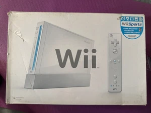 Nintendo Wii System Boxed Bundle With Wii Sports Sport Game Tested (RVL-001) - Picture 1 of 12