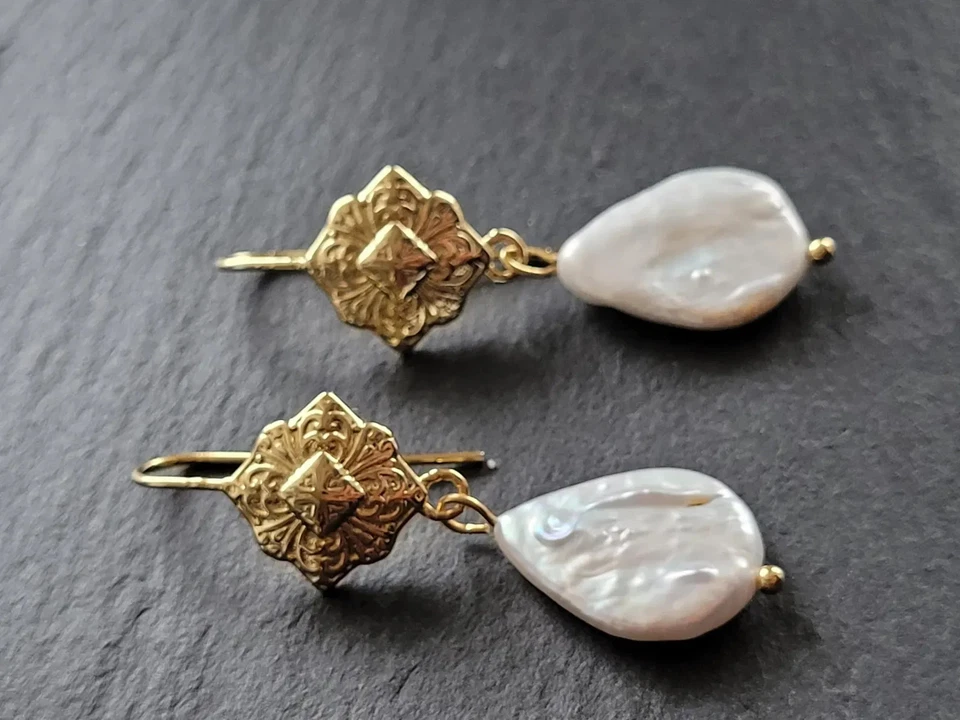 Süßwasserperlen Ohrringe Natürliche Biwa Perlen 18K Vergoldete Schmuck Unikat - Bild 1 von 1