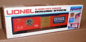* Lionel O-27 Trains .. "Sir Walter Raleigh Tobacco R.R. Werbetafel Boxcar #7706" - Bild 1 von 20