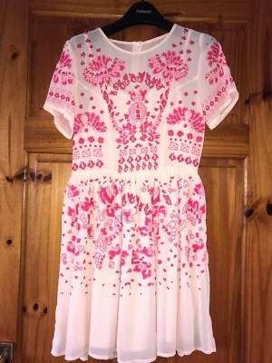 Size 6 Beaded Pink Dress by Pink Soda - Image 1 of 4
