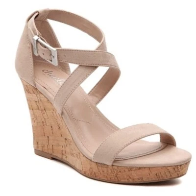 Sandálias anabela de lançamento de cortiça Charles by Charles David tamanho 9 - Imagem 1 de 4