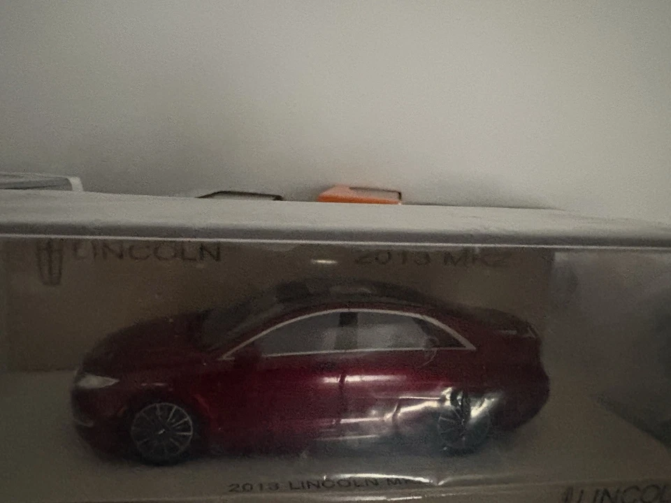 1/43 Luxury Collectibles 2013 2014 2015 Lincoln MKZ 2.0T AWD Rare - Image 1 of 1